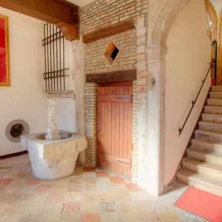 Appartamento Castello Di Godego Sleeps 10 Air Con Wifi Venezia