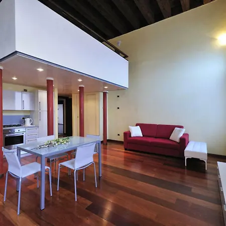 Castello Di Godego Sleeps 10 Air Con Wifi